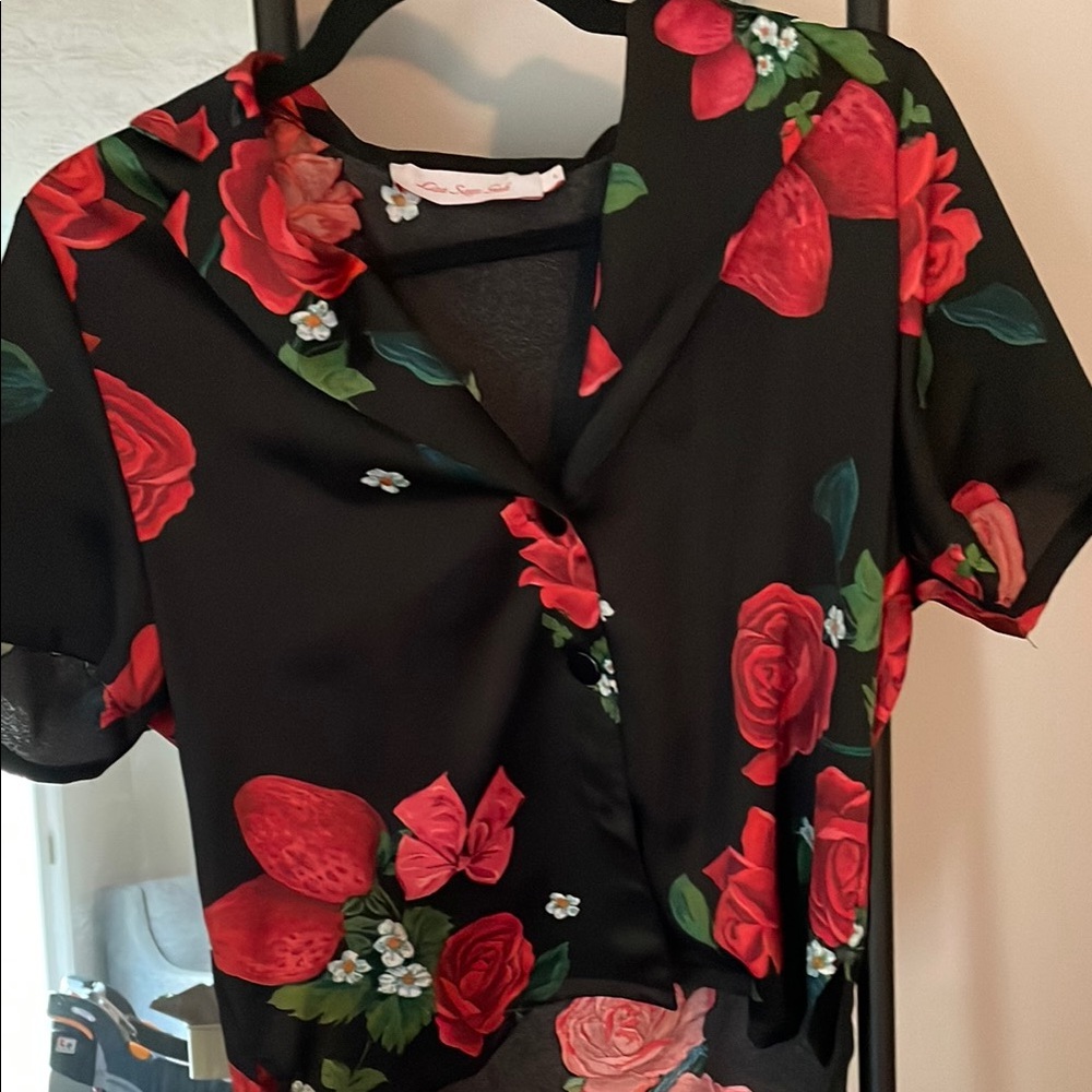 Floral Print Black and Red Women's Top and Pants